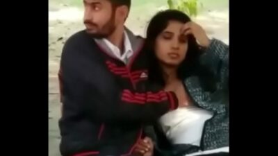 Desi52com Indin couple fucking in public park