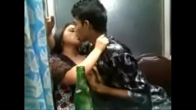 youporn video of desi callgirl from delhi having sex